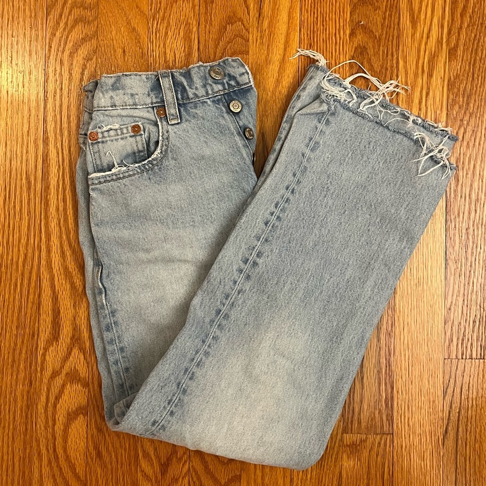 Zara straight jeans light blue size size 0
